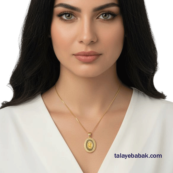 آویز ورساچه ملکه بیضی
