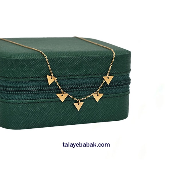 گردنبند مثلث